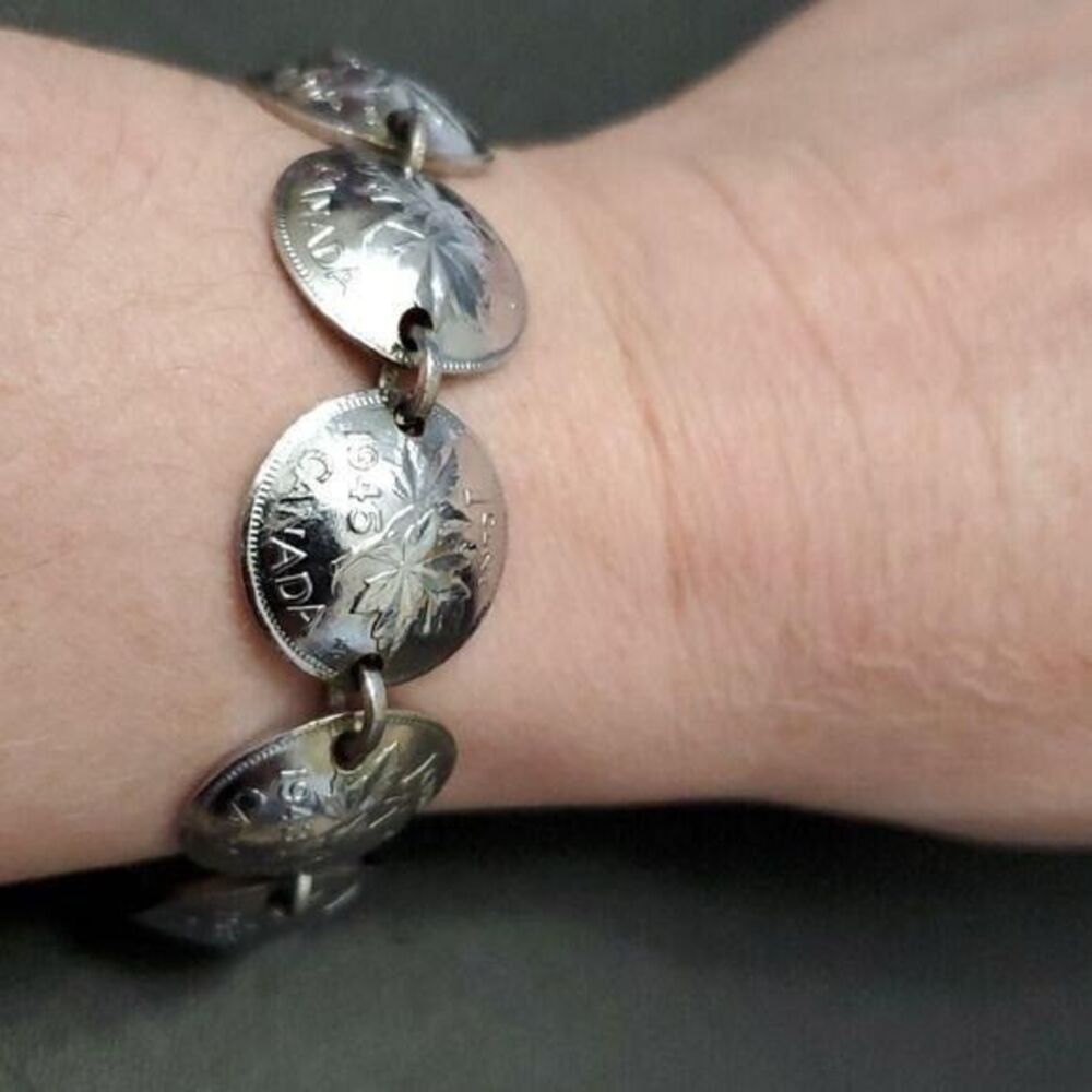 Silver plated Canadian one cent domed bracelet 6"